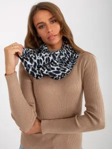 Women's gray leopard scarf