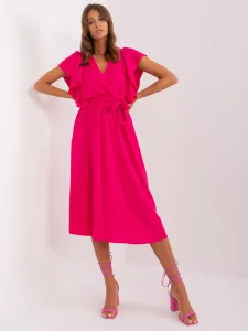 Fuchsia dress with ruffles on the sleeves