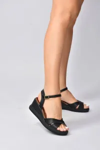 Fox Shoes Women's Black Wedge Heels