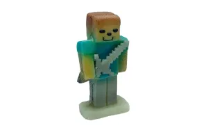 Steve z Minecraftu - modrý s mečom - marcipánová figúrka - Frischmann