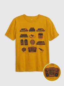 Horčicové chlapčenské tričko s potlačou GAP