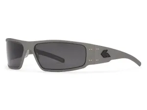 Slnečné okuliare Magnum Polarized Gatorz® – Cerakote Gunmetal (Farba: Cerakote Gunmetal, Šošovky: Smoked Polarized)