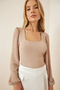 Happiness İstanbul Women's Cream Square Collar, Knitted Textured Blouse