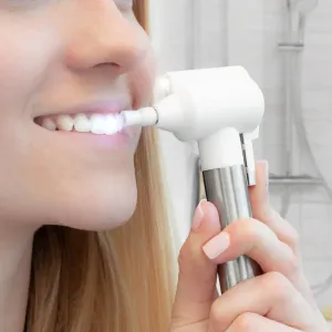 InnovaGoods Pomůcka na čištění a bělení zubů Pearlsher