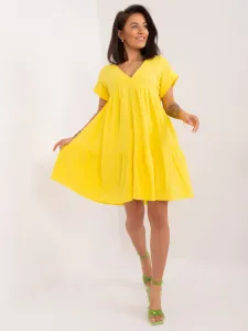 Žlté rozšírené šaty s volánom a véčkovým výstrihom - UNI
