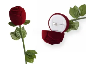 Zamatová krabička ruža z lásky na prsteň alebo napichovacie náušnice IK024