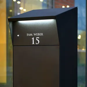 Podstavná poštová schránka Björn Parcel S v čiernej farbe