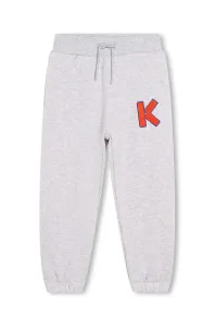 Detská bavlnené nohavice Kenzo Kids šedá farba, s kapucňou, s nášivkou