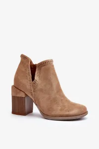 Beige Jolnima ankle boots with a massive high heel with a cutout