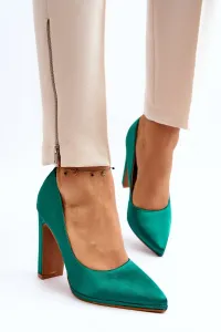 Green Piatti high-heeled pumps