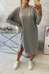 Oversize šaty šedej farby
