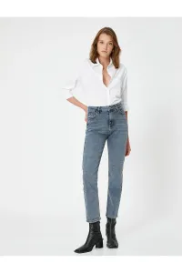 Džínsové nohavice Koton s vysokým pásom a mierne zúženou nohou - Eva Jeans