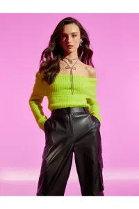 Koton Rachel Araz X - sveter s mäkkou textúrou mimo ramien
