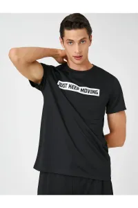 Športové tričko Koton s potlačou sloganu, krátke rukávy, priedušná tkanina s výstrihom posádky