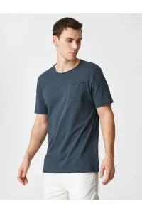 Koton Basic tričko s detailmi vrecka, krátkym rukávom, slim fit