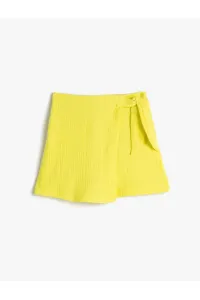 Koton Girl's Green Shorts & Bermuda