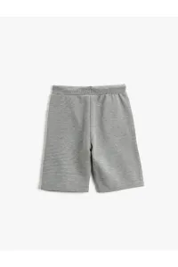 Koton Shorts - Grau - Normal Waist #6104106