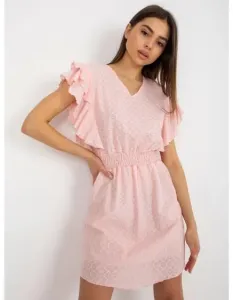 Dámske šaty s volánikmi na rukávoch KHARISSE svetlo ružové
