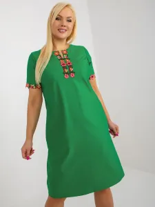Jednoduché zelené bavlnené plus size šaty s kvetinovým vzorom a vreckami - 48