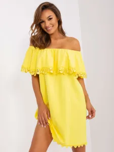 Španielske koktejlové žlté šaty s volánom a lodičkovým výstrihom - 36