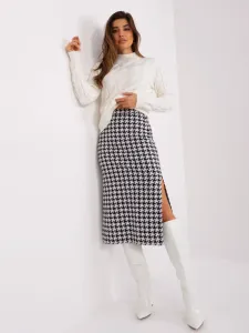 Bielo-čierna bavlnená pletená vzorovaná sukňa s výrezmi na bokoch - L