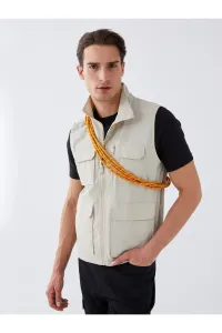 LC Waikiki Standard Fit Men's Hunting Vest with a Stand Up Collar