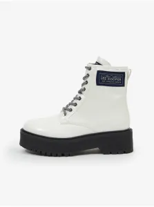 White Women's Ankle Boots on the Lee Cooper Platform - Women