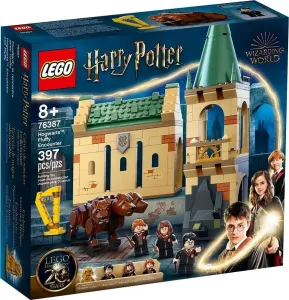 LEGO Harry Potter TM 76387 Rokfort: stretnutie s Chlpáčikom