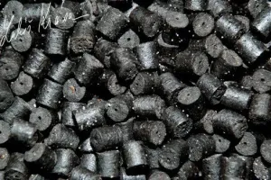 LK Baits Salt Black Hallibut Pellets 8 mm 1 kg