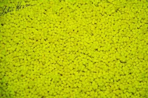 Lk baits pelety fluoro pineapple/n-butyric - 1 kg 2 mm