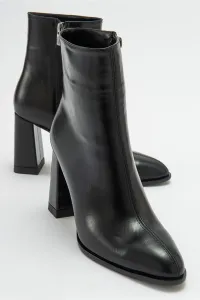 LuviShoes Jewel Women's Black Skin Heeled Boots