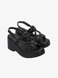 Čierne dámske sandále na opätku Melissa #708001