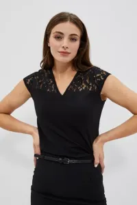 V-neck blouse with lace