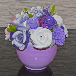 Mydlová Kytica v keramickom kvetináči - fialová, biela #4161205