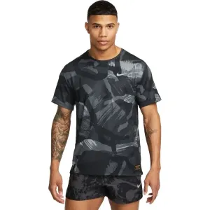 Nike NK DF MILER TOP SS CAMO Pánske tričko, tmavo sivá, veľkosť #6633725