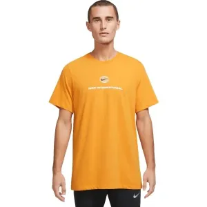 Nike U NK DF TEE RUN DIVISION SU22 Pánske tričko, oranžová, veľkosť