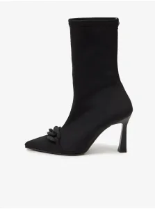Čierne dámske členkové topánky na podpätku OJJU #1070545