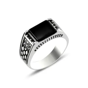 OLIVIE Pánsky strieborný prsteň ONYX 5704 Veľkosť prsteňov: 11 (EÚ: 65-67), Pohlavie: Pánske Ag 925; ≤7 g