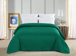 Zelený prehoz na posteľ so vzorom LEAVES Rozmer: 220 x 240 cm
