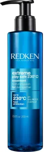 Redken Starostlivosť pre poškodené vlasy s termoochrana Extreme Play Safe 230º C (Fortifying + Heat Protection Treatment) 200 ml - nové balení