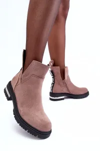 Tmavo-béžové semišové členkové dámske topánky s výrezmi na čiernej platforme - 39