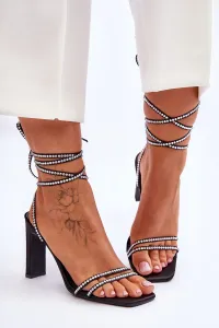Čierne elegantné šnúrovacie trblietavé sandále - 37