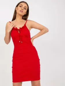 Letné červené šaty s viazaním vo výstrihu - S