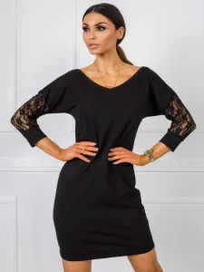 Elegantné čierne krátke šaty s čipkovanými rukávmi - M