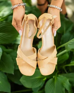 Royalfashion Svetlohnedé dámske sandále z eko-semišu Harmony Heels