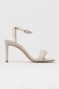 Sandálky na podpätku Steve Madden