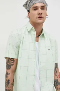 Bavlnená košeľa Tommy Jeans pánska, zelená farba, regular, s klasickým golierom