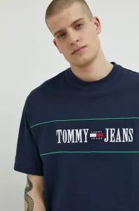 Bavlnené tričko Tommy Jeans tmavomodrá farba, s nášivkou
