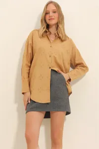 Trend Alaçatı Stili Women's Biscuit Motif Oversize Linen Shirt