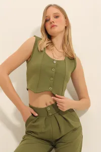 Trend Alaçatı Stili Women's Khaki Heart Collar Buttoned Crop Vest
